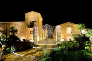 thumbnail: General view