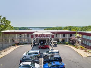 thumbnail: Front of property