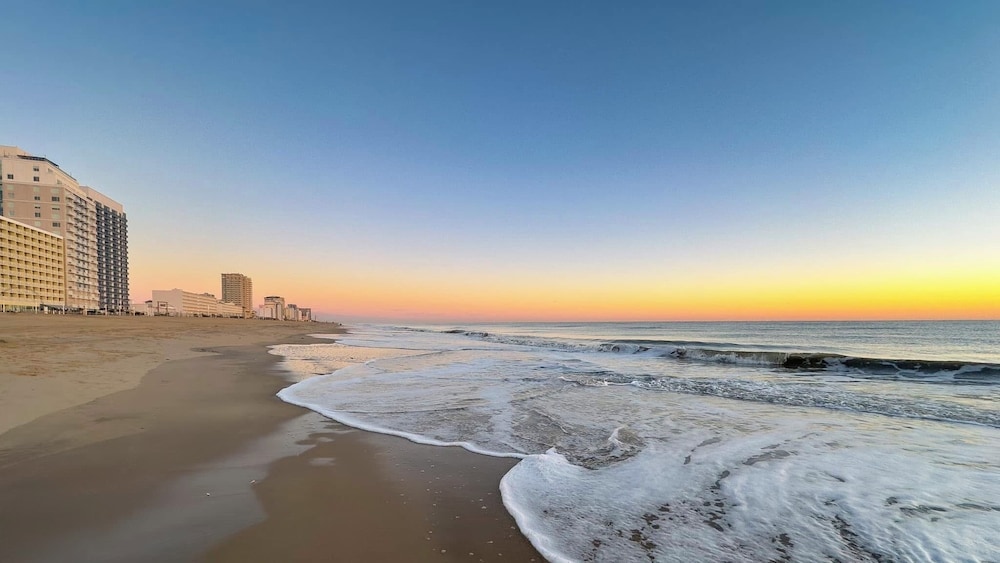 Beach/ocean view