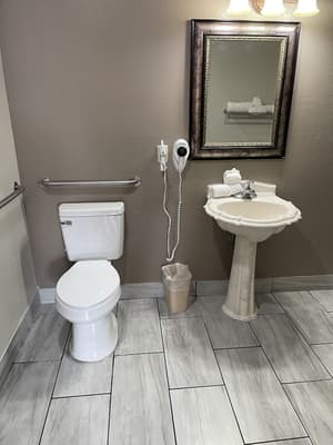 thumbnail: Bathroom