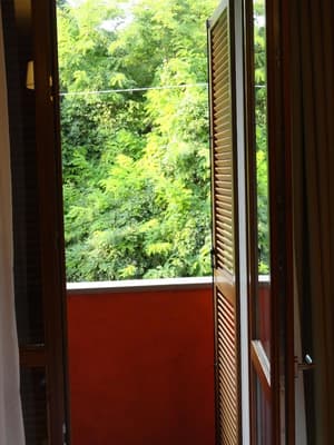 thumbnail: Balcony