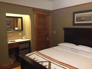 thumbnail: Room