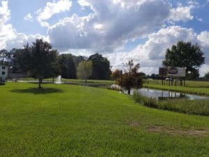 thumbnail: Property grounds