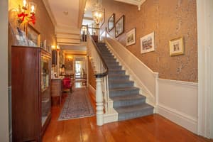 thumbnail: Staircase