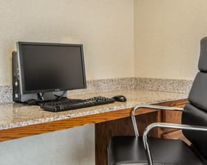 thumbnail: Business center