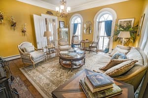 thumbnail: Interior