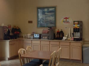 thumbnail: Breakfast area