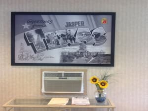 thumbnail: Interior detail