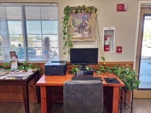 thumbnail: Business center