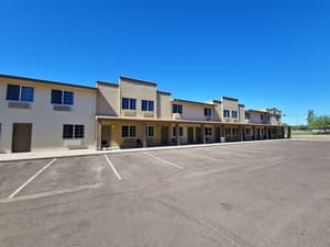 thumbnail: Exterior