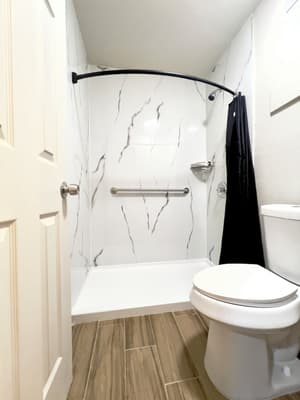 thumbnail: Bathroom