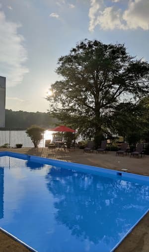 thumbnail: Pool