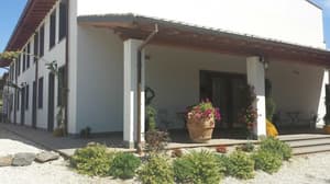 thumbnail: Exterior