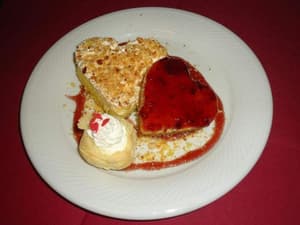 thumbnail: Dining