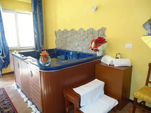 thumbnail: Spa