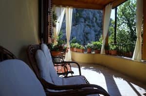 thumbnail: Porch