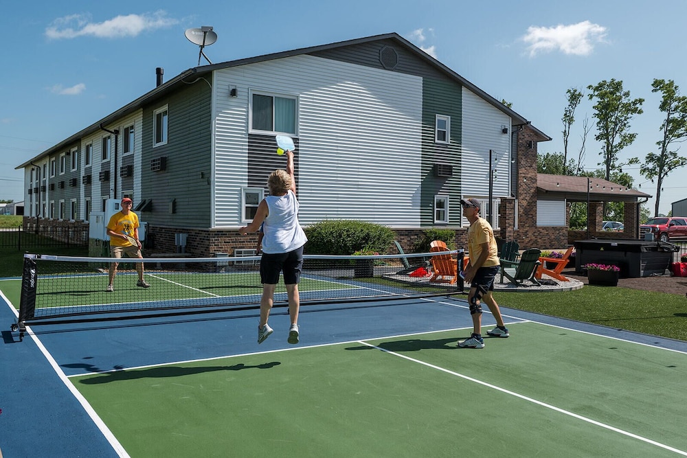 Tennis court