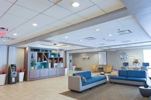thumbnail: Lobby sitting area
