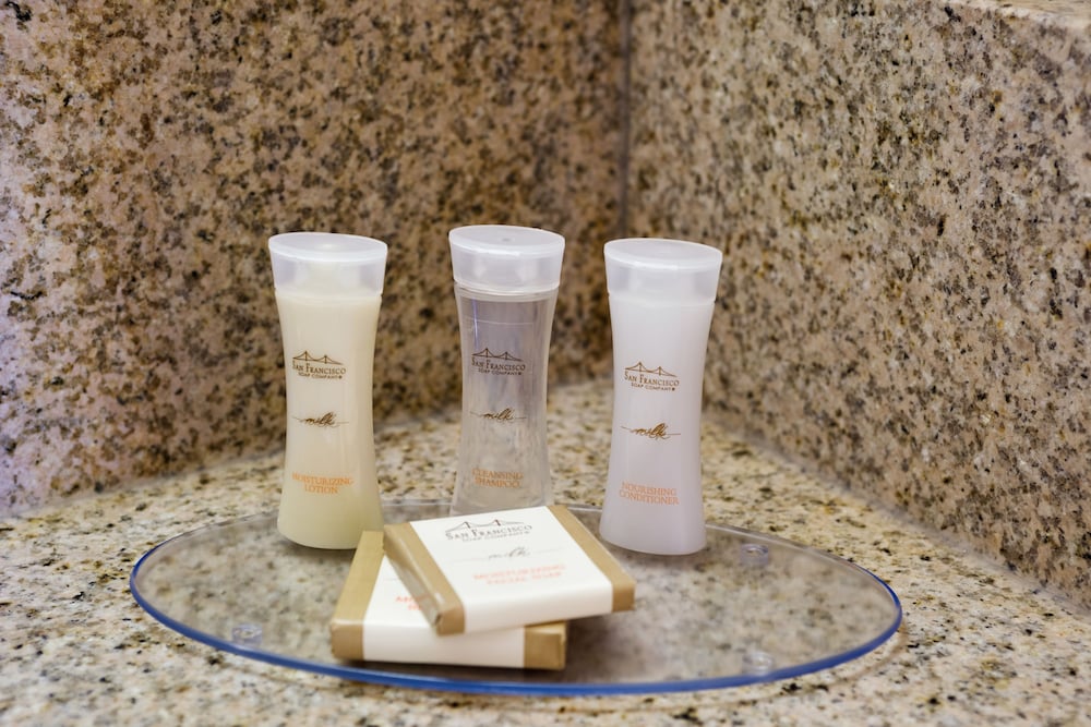 Bathroom amenities