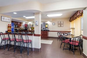 thumbnail: Breakfast area