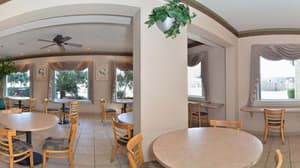 thumbnail: Breakfast area
