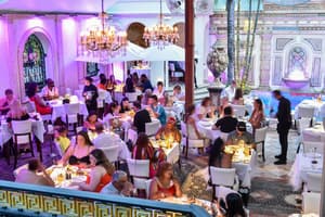 thumbnail: Restaurant