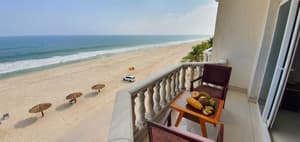 thumbnail: Balcony