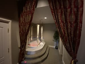 thumbnail: Meeting facility