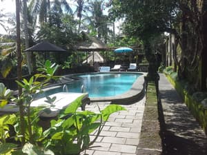 thumbnail: Outdoor pool