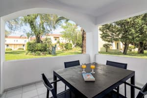 thumbnail: Terrace/patio