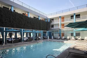thumbnail: Pool