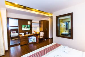 thumbnail: Room