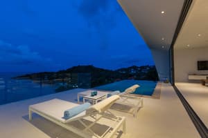 thumbnail: Sundeck