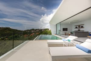 thumbnail: Sundeck
