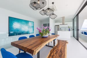 thumbnail: In-room dining