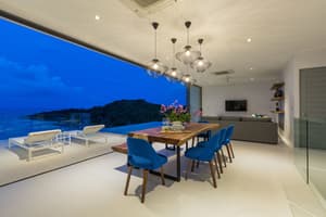 thumbnail: In-room dining