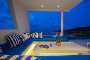 thumbnail: Living area