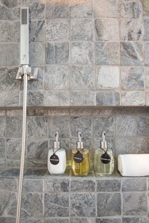 thumbnail: Bathroom shower