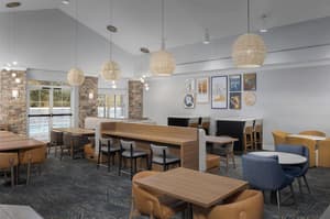 thumbnail: Breakfast area
