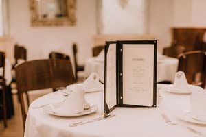 thumbnail: Restaurant
