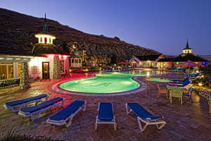 thumbnail: Sundeck