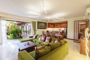 thumbnail: Living area