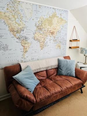 thumbnail: 849379063.jpg