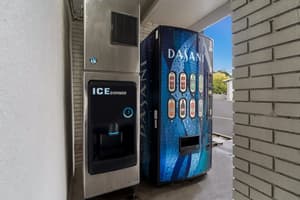thumbnail: Vending machine