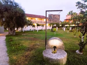 thumbnail: Exterior