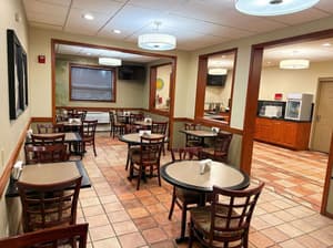 thumbnail: Breakfast area