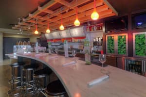thumbnail: Restaurant