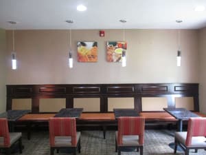 thumbnail: Restaurant