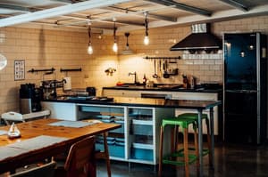 thumbnail: Restaurant