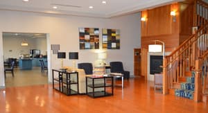 thumbnail: Interior entrance